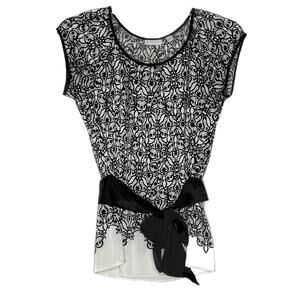 New York & Company Black White Blouse Geometric Cap Sleeves Scoop Neck Small